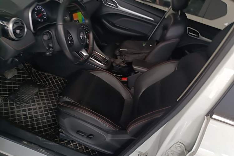 Used MG ZS 2020 180 DVVT Automatic Plus L2+ Driver Seat