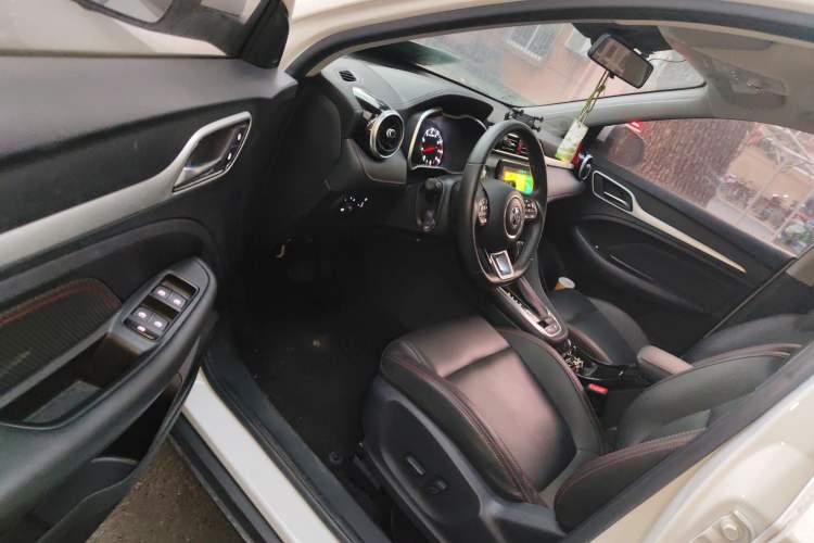 Used MG ZS 2020 180 DVVT Automatic Plus L2+ Driver Seat