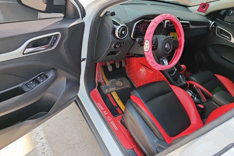 Used MG ZS 2020 Global Bestseller with 1.5L Engine Manual Transmission and a Massive 65-Inch Panoramic Sunroof Version Driver Seat