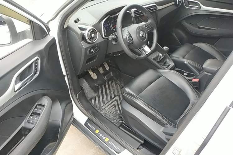 Used MG ZS 2020 Global Bestseller 1.5L Manual Comfort Edition Driver Seat