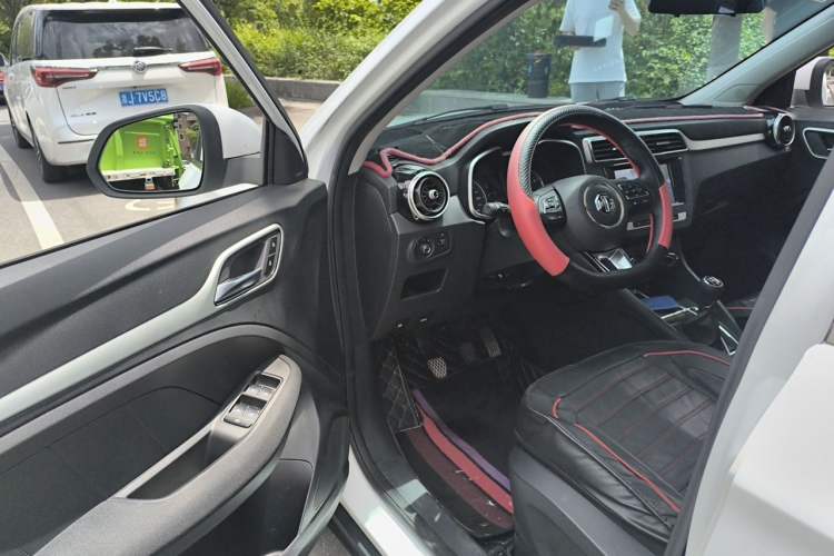 Used MG ZS 2020 Global Bestseller with 1.5L Engine Manual Transmission and a Massive 65-Inch Panoramic Sunroof Version Driver Seat