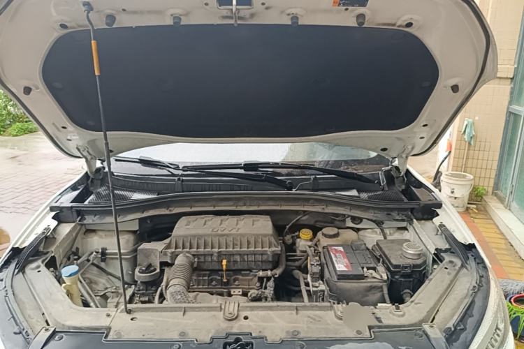 Used MG ZS 2020 180 DVVT Automatic UP Engine Bay