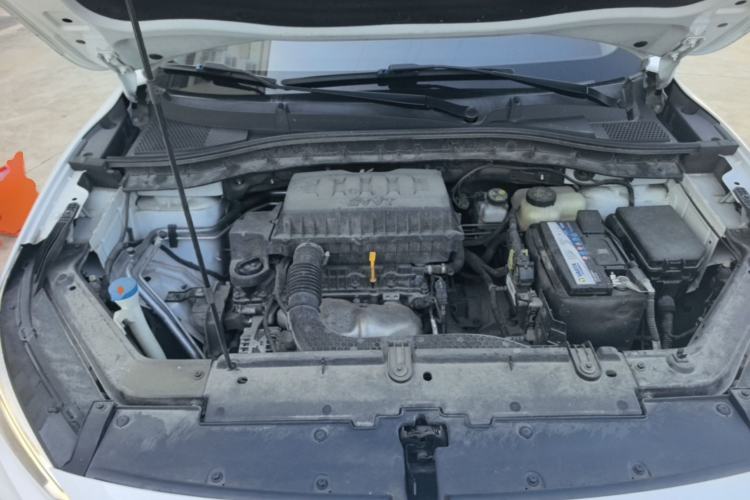 Used MG ZS 2020 180 DVVT Automatic UP Engine Bay