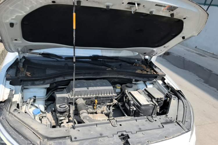 Used MG ZS 2020 180 DVVT Automatic Lite Engine Bay
