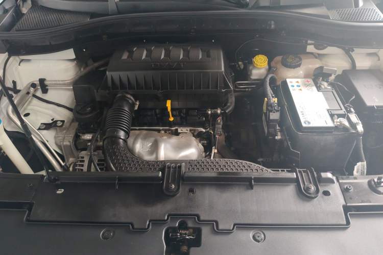 Used MG ZS 2020 180 DVVT Automatic Lite Engine Bay