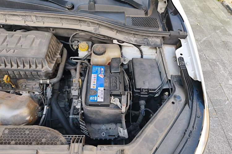 Used MG ZS 2020 180 DVVT Automatic Plus L2+ Engine Bay Left
