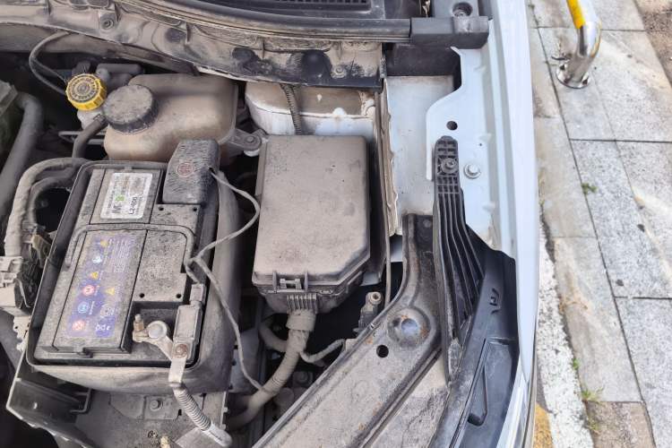 Used MG ZS 2020 180 DVVT Automatic UP Engine Bay Left