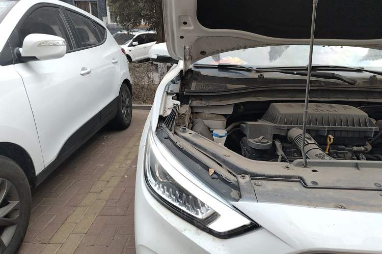 Used MG ZS 2020 180 DVVT Automatic UP Engine Bay Right