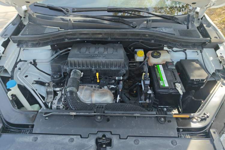 Used MG ZS 2020 Global Bestseller 1.5L Manual Comfort Edition Engine Bay