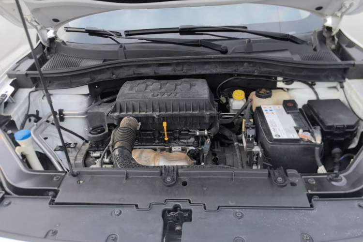 Used MG ZS 2020 180 DVVT Automatic UP Engine Bay