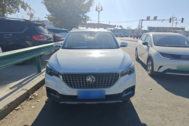 Used MG ZS 2020 Global Bestseller with 1.5L Engine Manual Transmission and a Massive 65-Inch Panoramic Sunroof Version Exterior 1