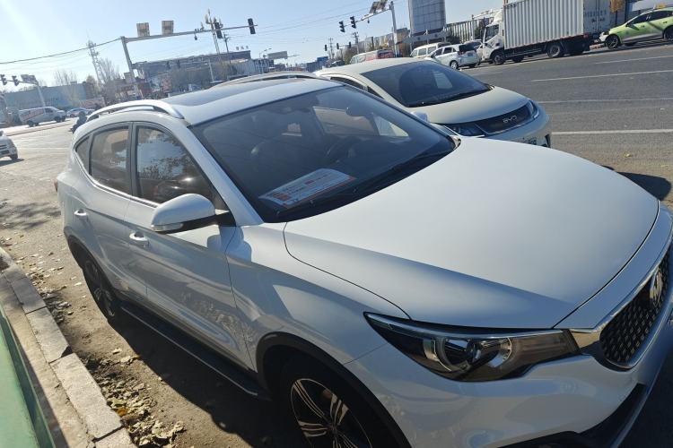 Used MG ZS 2020 Global Bestseller with 1.5L Engine Manual Transmission and a Massive 65-Inch Panoramic Sunroof Version Exterior 2