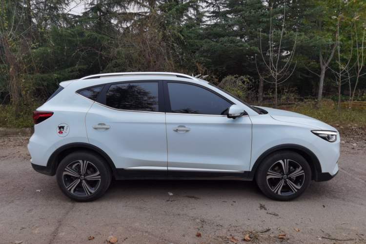 Used MG ZS 2020 180 DVVT Automatic Plus L2+ Exterior 2