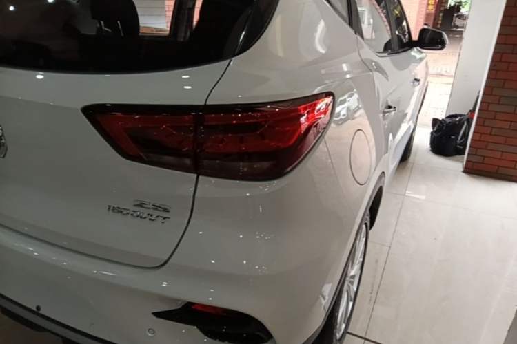 Used MG ZS 2020 180 DVVT Automatic UP Exterior 3