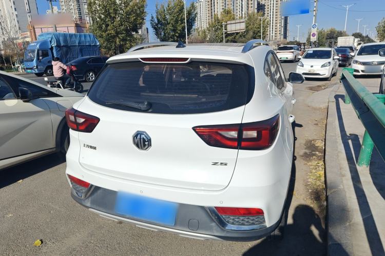 Used MG ZS 2020 Global Bestseller with 1.5L Engine Manual Transmission and a Massive 65-Inch Panoramic Sunroof Version Exterior 3