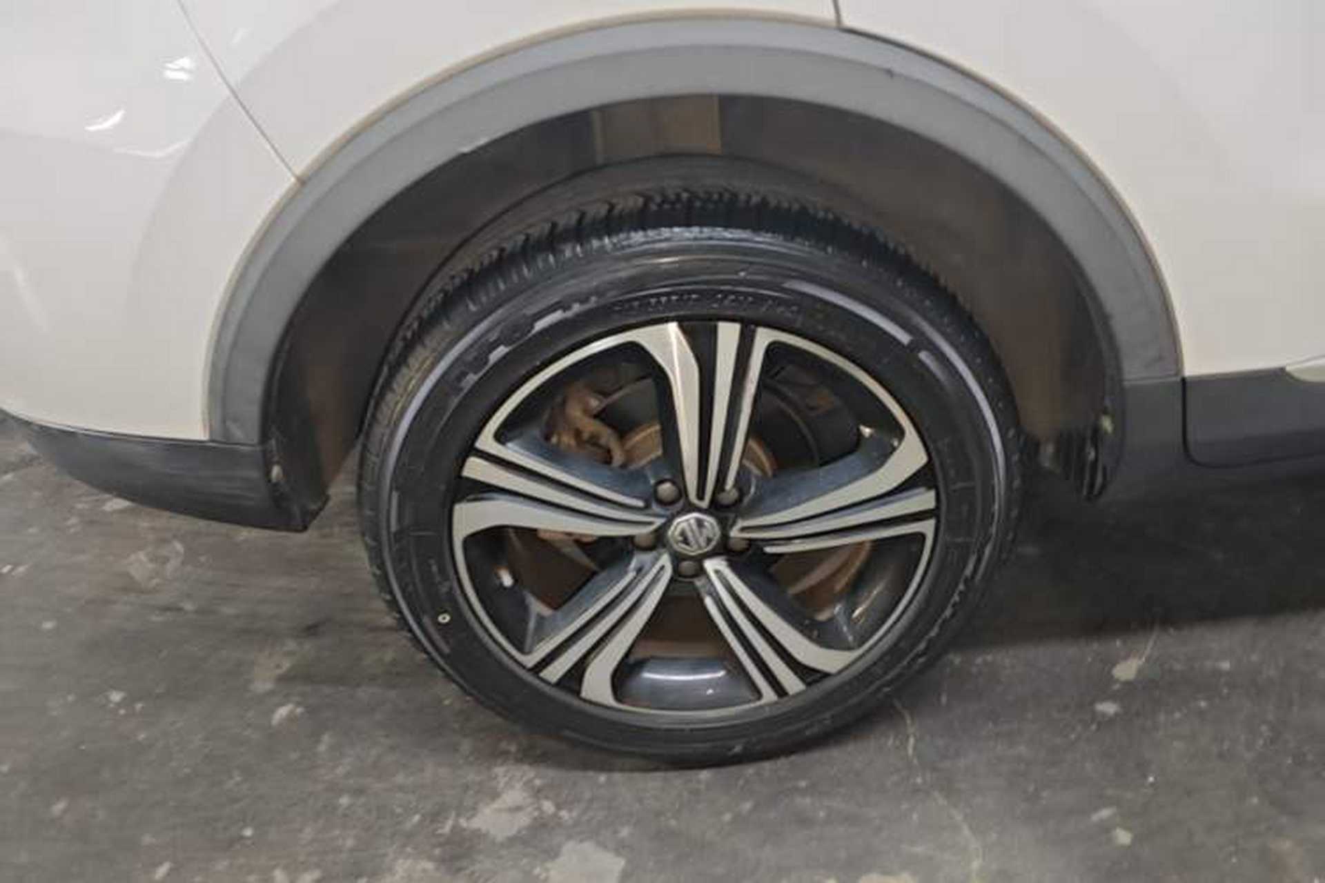 Used MG ZS 2020 180 DVVT Automatic Plus L2+ Exterior 3