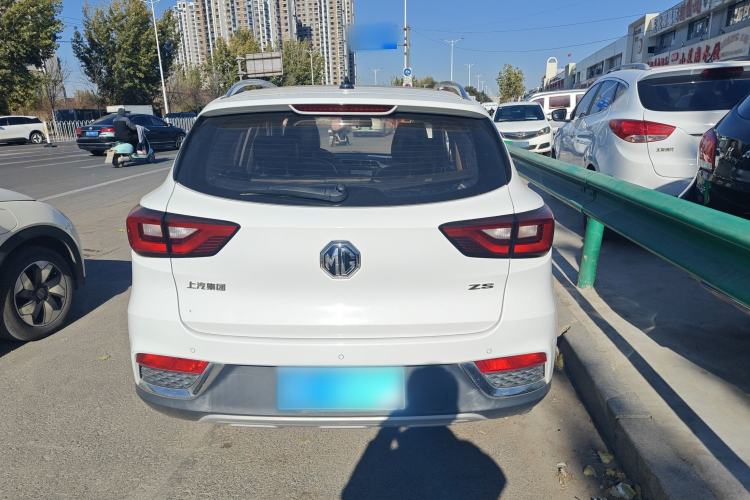 Used MG ZS 2020 Global Bestseller with 1.5L Engine Manual Transmission and a Massive 65-Inch Panoramic Sunroof Version Exterior 4