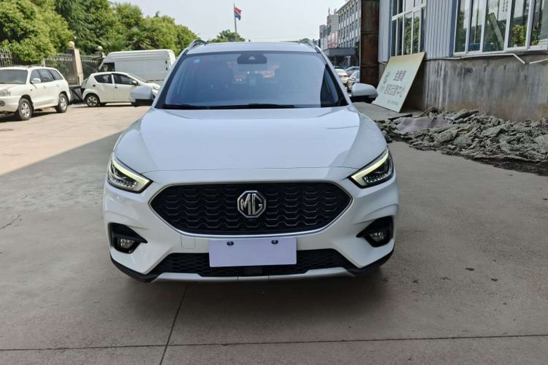 Used MG ZS 2020 180 DVVT Automatic Plus L2+ Exterior 4