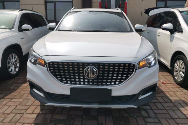 Used MG ZS 2020 Global Bestseller with 1.5L Engine Manual Transmission and a Massive 65-Inch Panoramic Sunroof Version Front