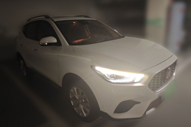 Used MG ZS 2020 180 DVVT Automatic Lite Front Right 45 Deg