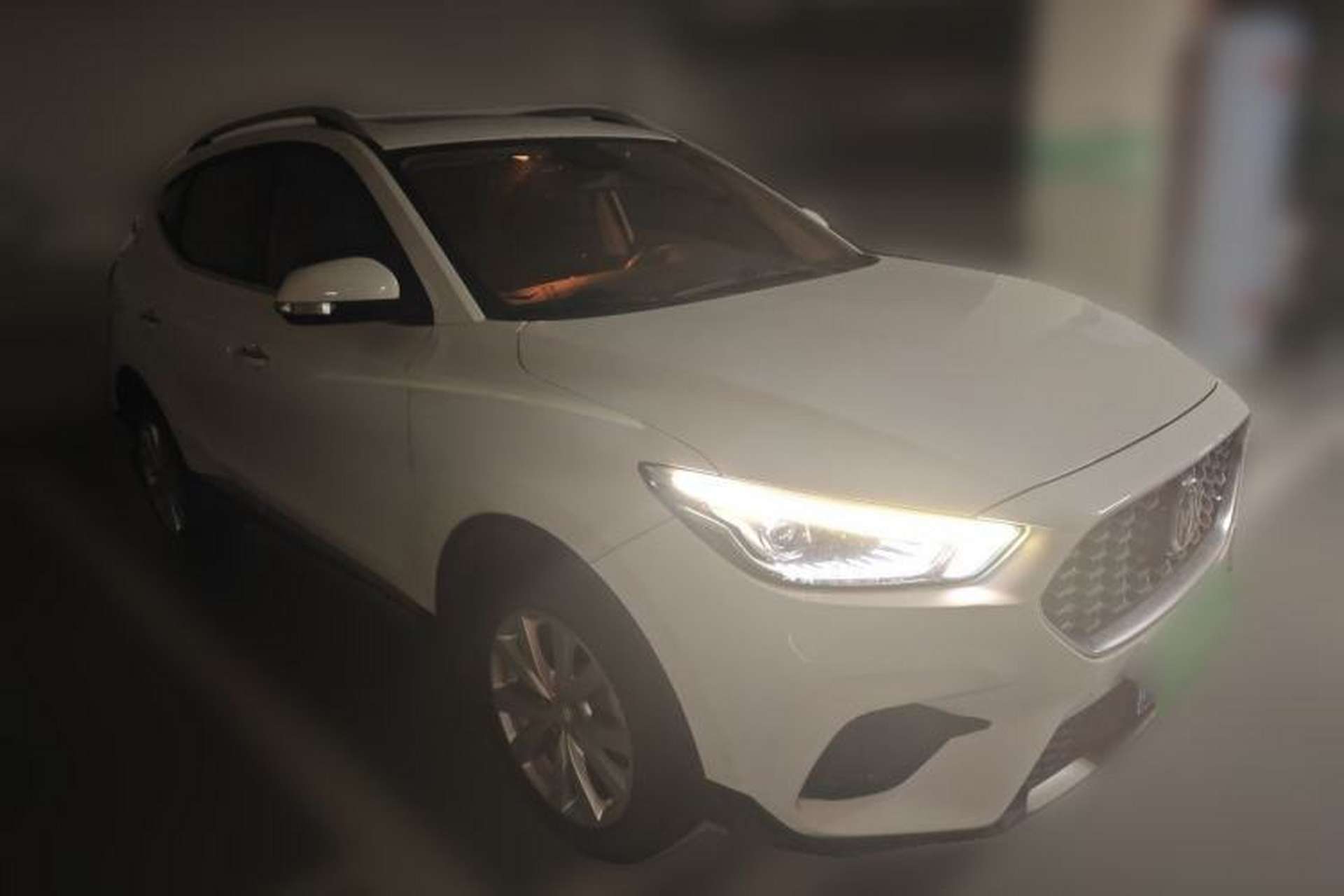 Used MG ZS 2020 180 DVVT Automatic Lite Front Right 45 Deg
