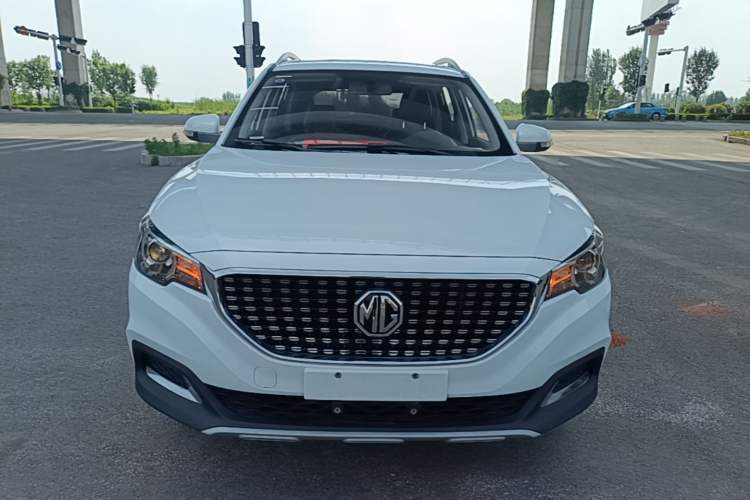 Used MG ZS 2020 Global Bestseller with 1.5L Engine Manual Transmission and a Massive 65-Inch Panoramic Sunroof Version Front