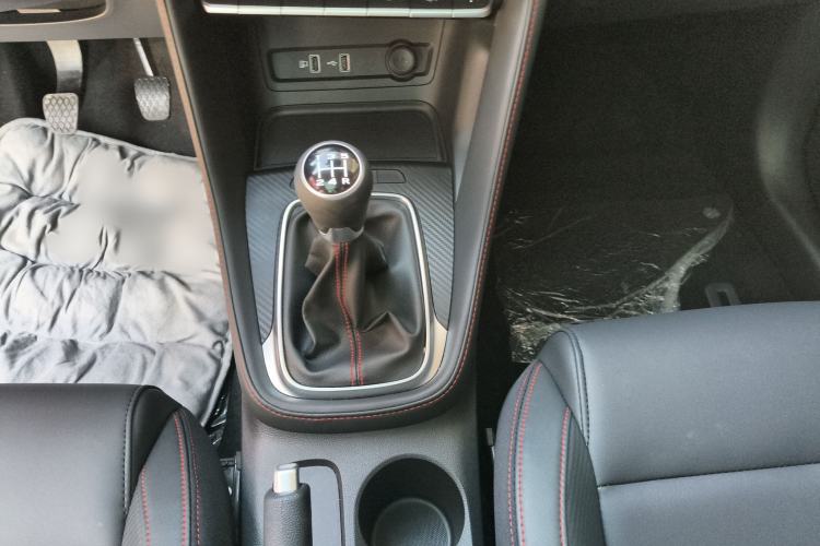 Used MG ZS 2020 180 DVVT Manual Lite Gear Lever