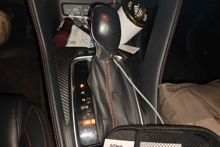 Used MG ZS 2020 180 DVVT Automatic Lite Gear Lever
