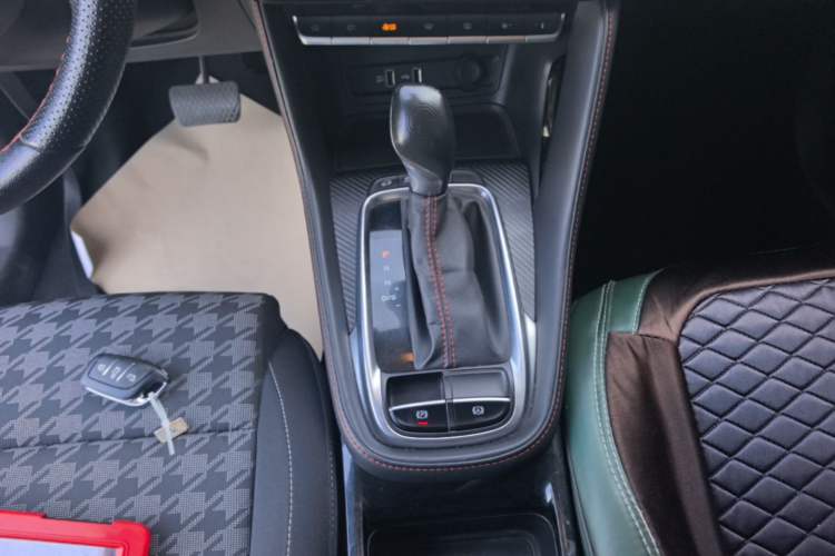 Used MG ZS 2020 180 DVVT Automatic UP Gear Lever