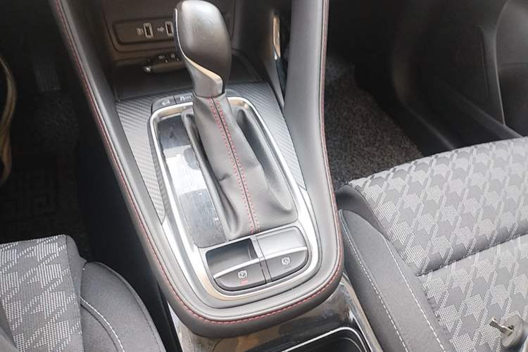 Used MG ZS 2020 180 DVVT Automatic UP Gear Lever