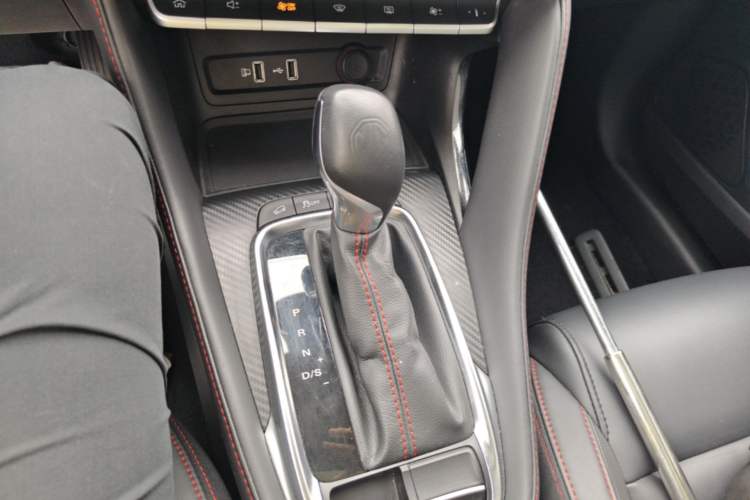 Used MG ZS 2020 180 DVVT Automatic Lite Gear Lever
