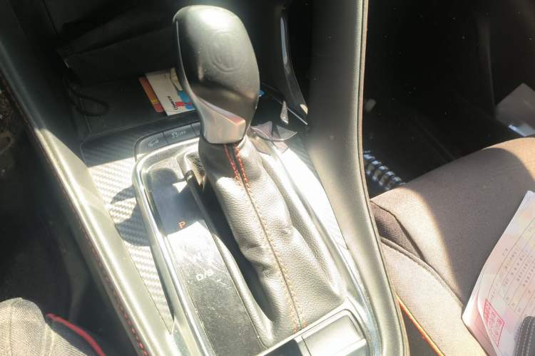 Used MG ZS 2020 180 DVVT Automatic UP Gear Lever