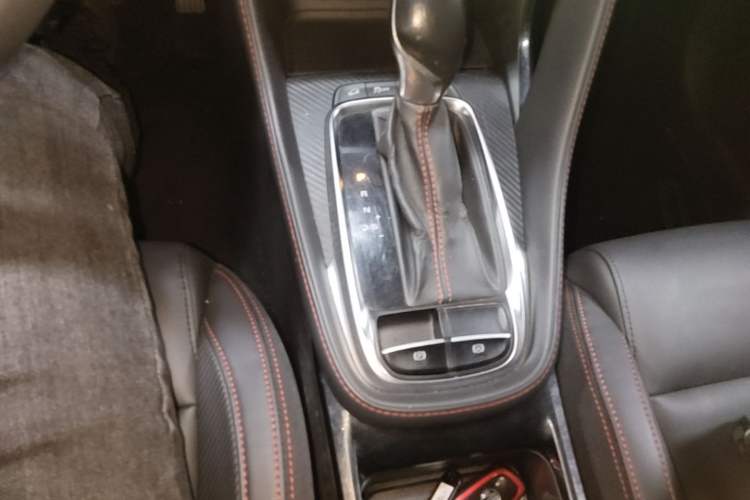 Used MG ZS 2020 180 DVVT Automatic Lite Gear Lever