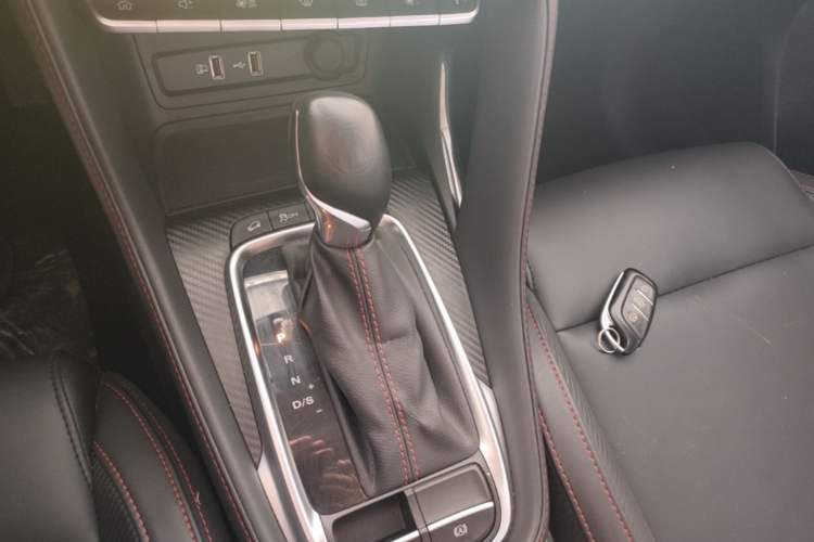 Used MG ZS 2020 180 DVVT Automatic Lite Gear Lever