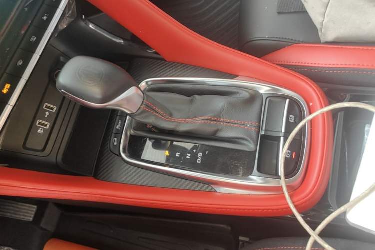 Used MG ZS 2020 260TGI Automatic Trophy Plus L2+ Gear Lever