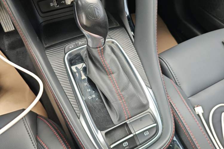Used MG ZS 2020 180 DVVT Automatic Plus L2+ Gear Lever