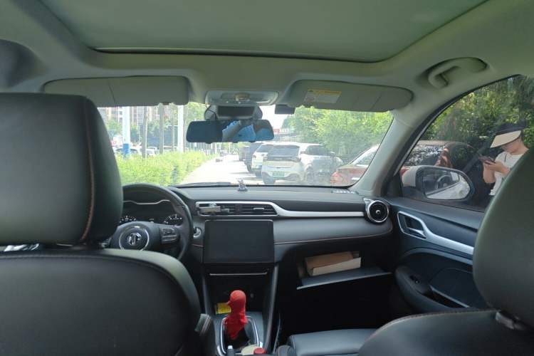 Used MG ZS 2020 180 DVVT Manual Lite Headliner