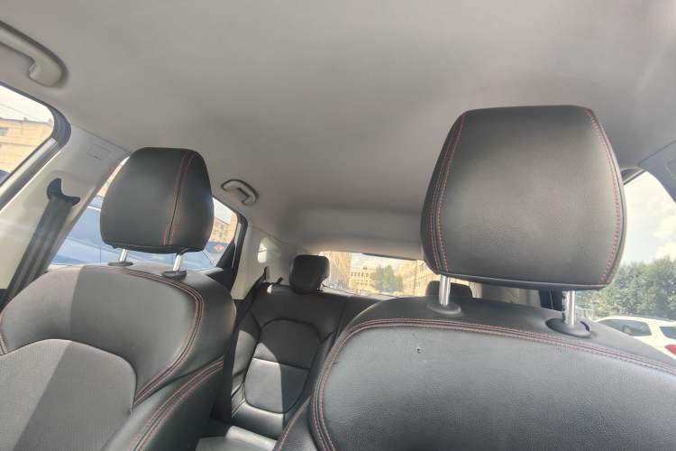 Used MG ZS 2020 Global Bestseller 1.5L Manual Comfort Edition Headliner