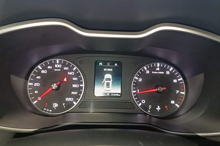 Used MG ZS 2020 180 DVVT Automatic UP Instrument Cluster