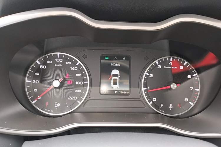 Used MG ZS 2020 180 DVVT Automatic Lite Instrument Cluster