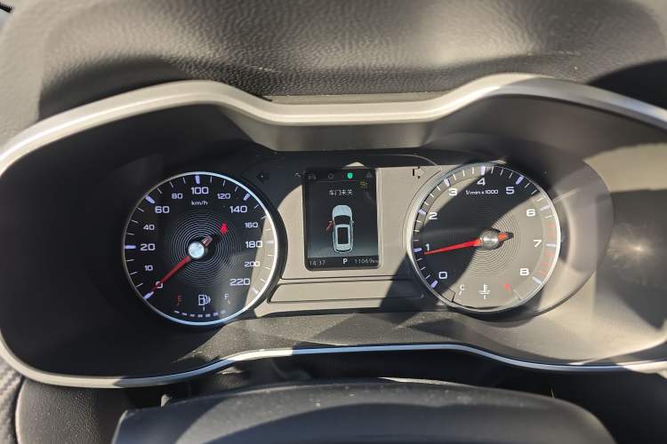 Used MG ZS 2020 180 DVVT Automatic Plus L2+ Instrument Cluster
