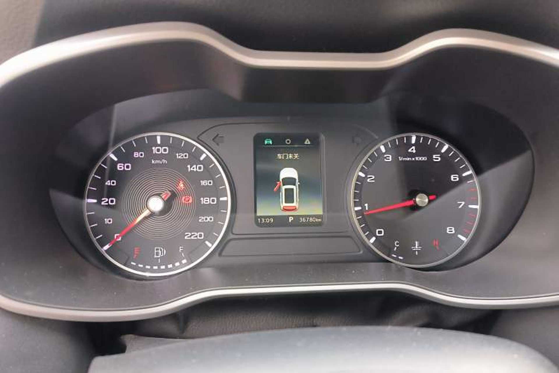 Used MG ZS 2020 180 DVVT Automatic Lite Instrument Cluster