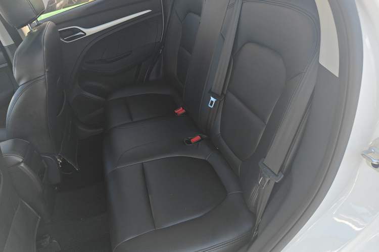Used MG ZS 2020 Global Bestseller with 1.5L Engine Manual Transmission and a Massive 65-Inch Panoramic Sunroof Version Interior 1