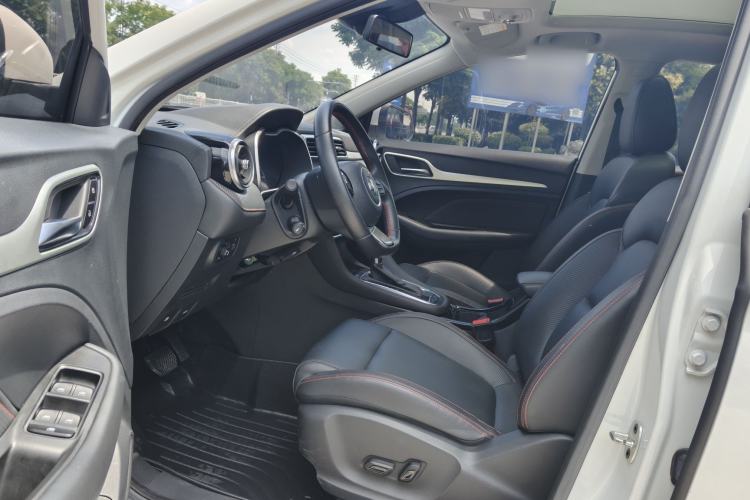 Used MG ZS 2020 180 DVVT Automatic Plus L2+ Interior 1