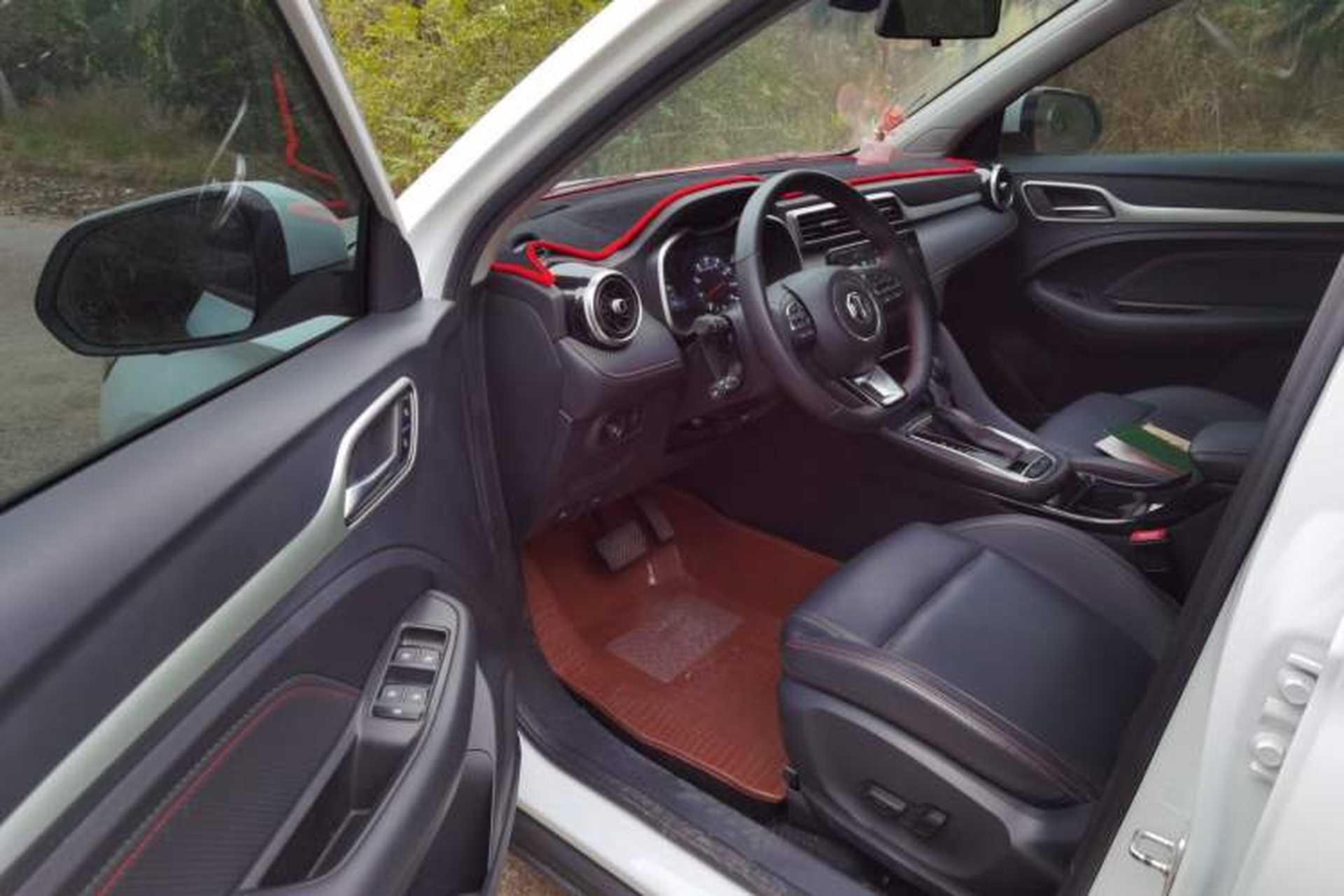 Used MG ZS 2020 180 DVVT Automatic Plus L2+ Interior 2