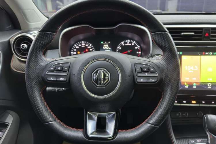 Used MG ZS 2020 180 DVVT Automatic Lite Interior 3