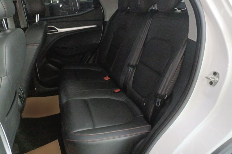 Used MG ZS 2020 180 DVVT Automatic Lite Interior 4