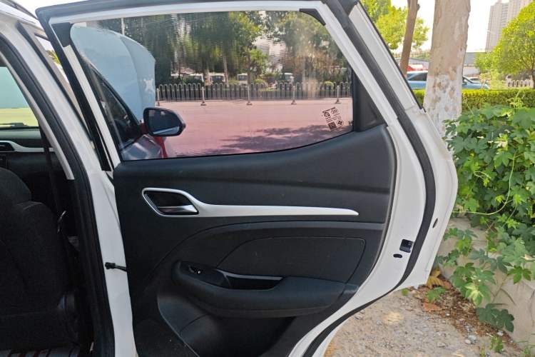 Used MG ZS 2020 180 DVVT Automatic UP Interior 6