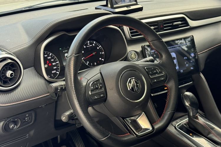 Used MG ZS 2020 180 DVVT Automatic Lite Interior 7