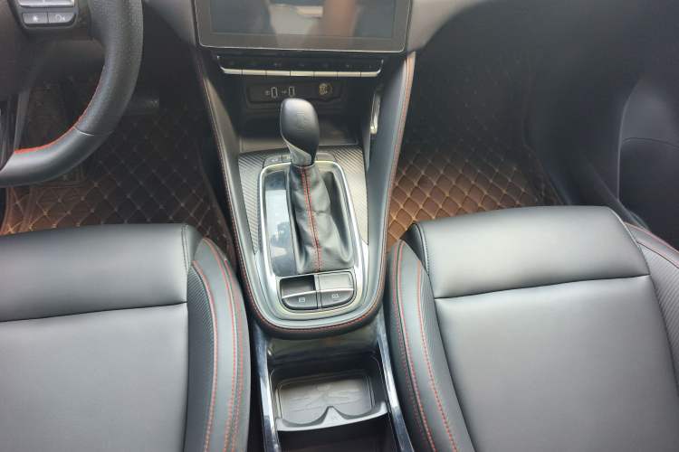 Used MG ZS 2020 180 DVVT Automatic Plus L2+ Interior 7